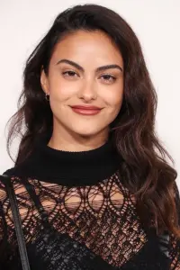 Photo Camila Mendes