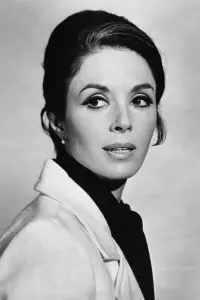 Photo Dana Wynter