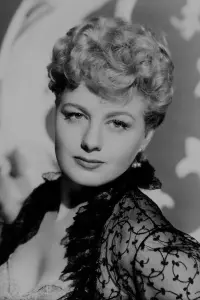 Photo Shelley Winters