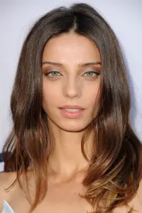 Photo Angela Sarafyan