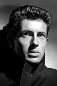 Photo Farley Granger