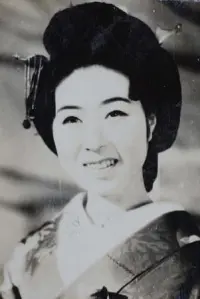 Photo Ryūko Azuma