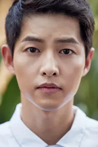 Photo Song Joong-ki