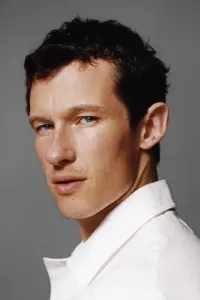 Photo Callum Turner