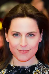 Photo Antje Traue