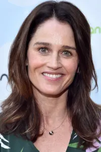 Photo Robin Tunney