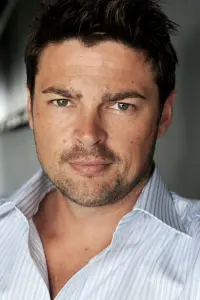 Photo Karl Urban