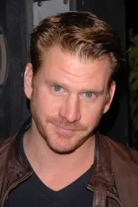 Photo Dash Mihok