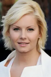 Photo Elisha Cuthbert