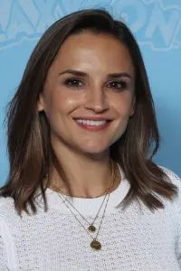 Photo Rachael Leigh Cook