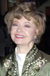 Photo Prunella Scales