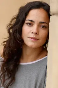 Photo Alice Braga