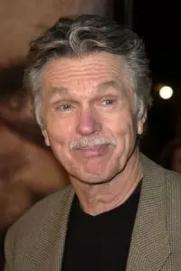 Photo Tom Skerritt