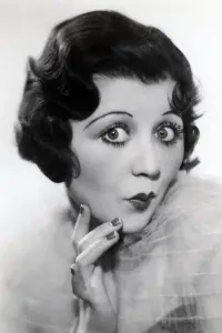 Photo Mae Questel