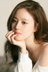 Photo Moon Chae-won