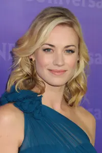 Photo Yvonne Strahovski