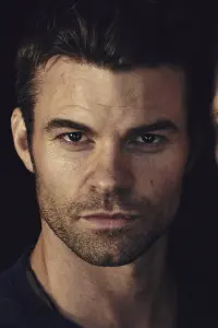 Photo Daniel Gillies