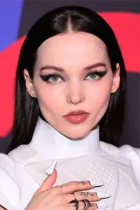 Photo Dove Cameron