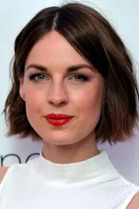 Photo Jessica Raine