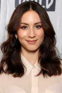 Photo Troian Bellisario