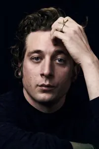 Photo Jeremy Allen White