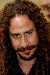 Photo Ari Lehman