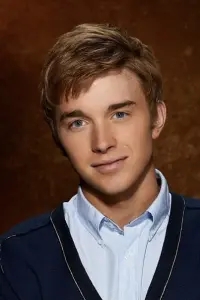 Photo Chandler Massey