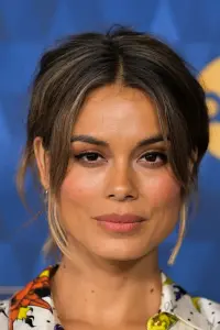 Photo Nathalie Kelley