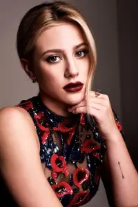 Photo Lili Reinhart