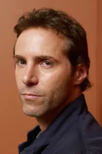 Photo Alessandro Nivola