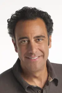 Photo Brad Garrett