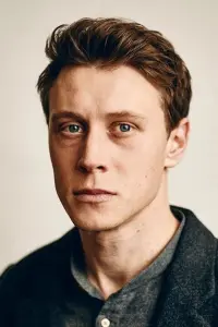 Photo George MacKay