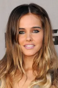 Photo Isabel Lucas