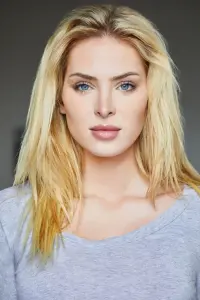 Photo Saxon Sharbino