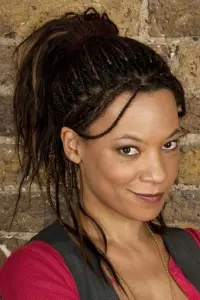 Photo Nina Sosanya