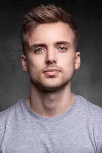 Photo Parry Glasspool