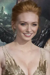 Photo Eleanor Tomlinson