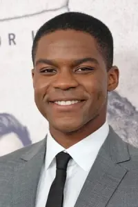 Photo Jovan Adepo