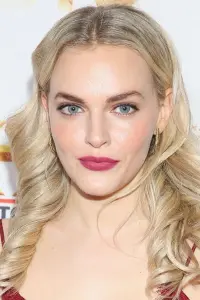 Photo Madeline Brewer