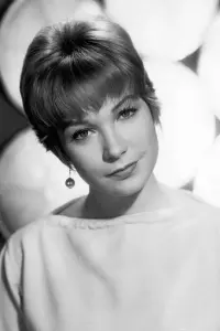 Photo Shirley MacLaine