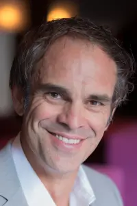 Photo Steven Ogg