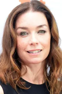 Photo Julianne Nicholson