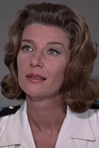 Photo Lois Maxwell