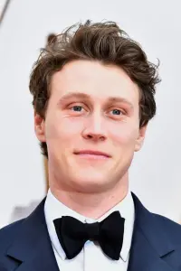 Photo George MacKay