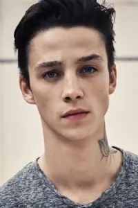 Photo Ash Stymest