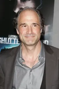 Photo Elias Koteas