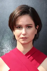 Photo Katherine Waterston