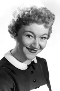 Photo Dora Bryan