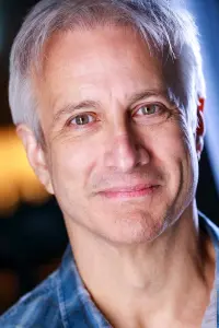 Photo Bronson Pinchot