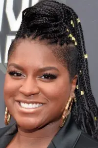 Photo Ester Dean